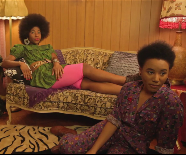 THEESatisfacton-QueenS-video_still