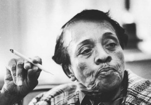 moms_mabley_smokes