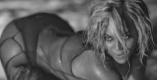 Beyonce-drunk-in-love-2